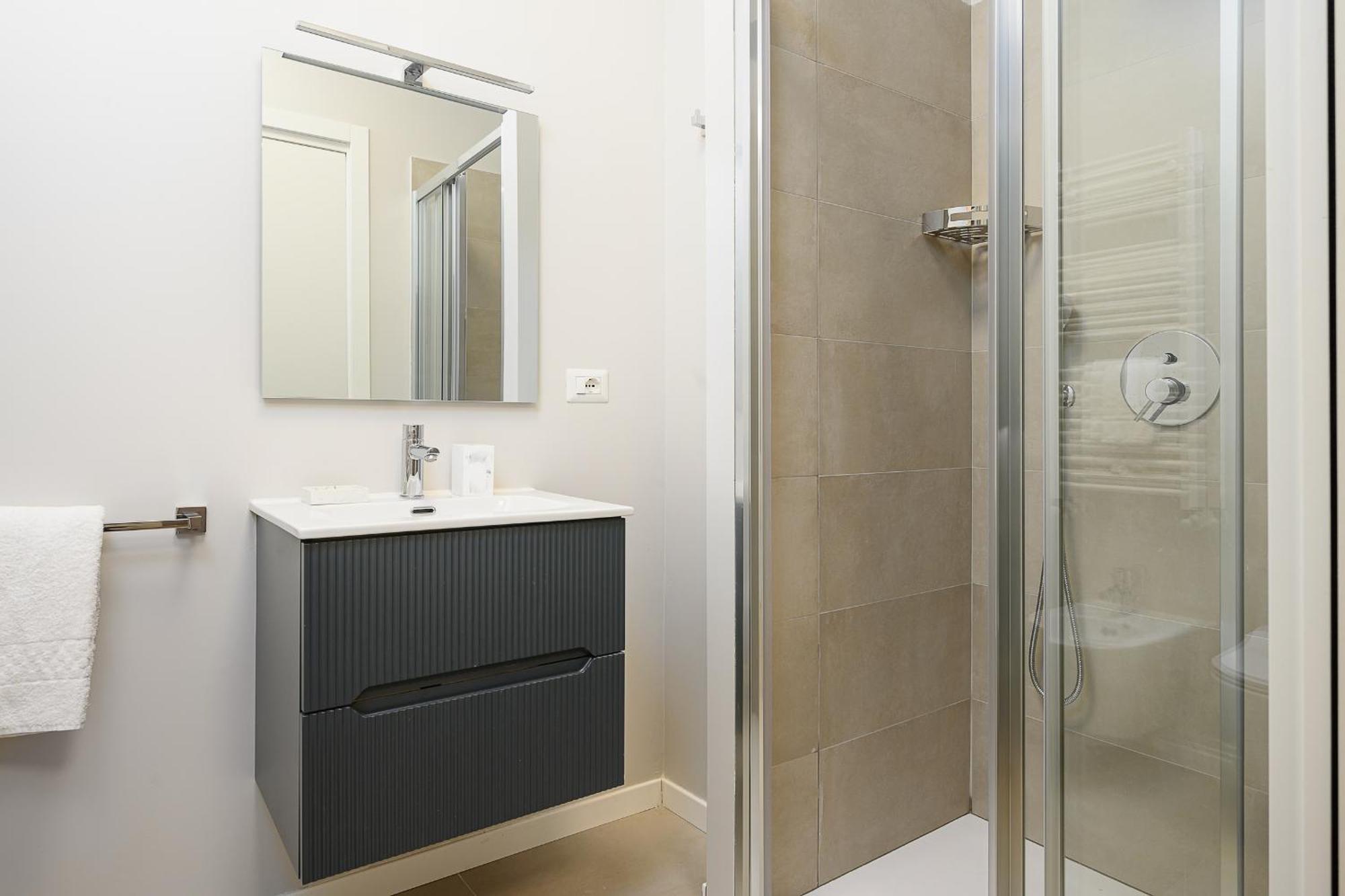 Suites In Porta Garibaldi & Chinatown - City Center Well Connected Milano Dış mekan fotoğraf